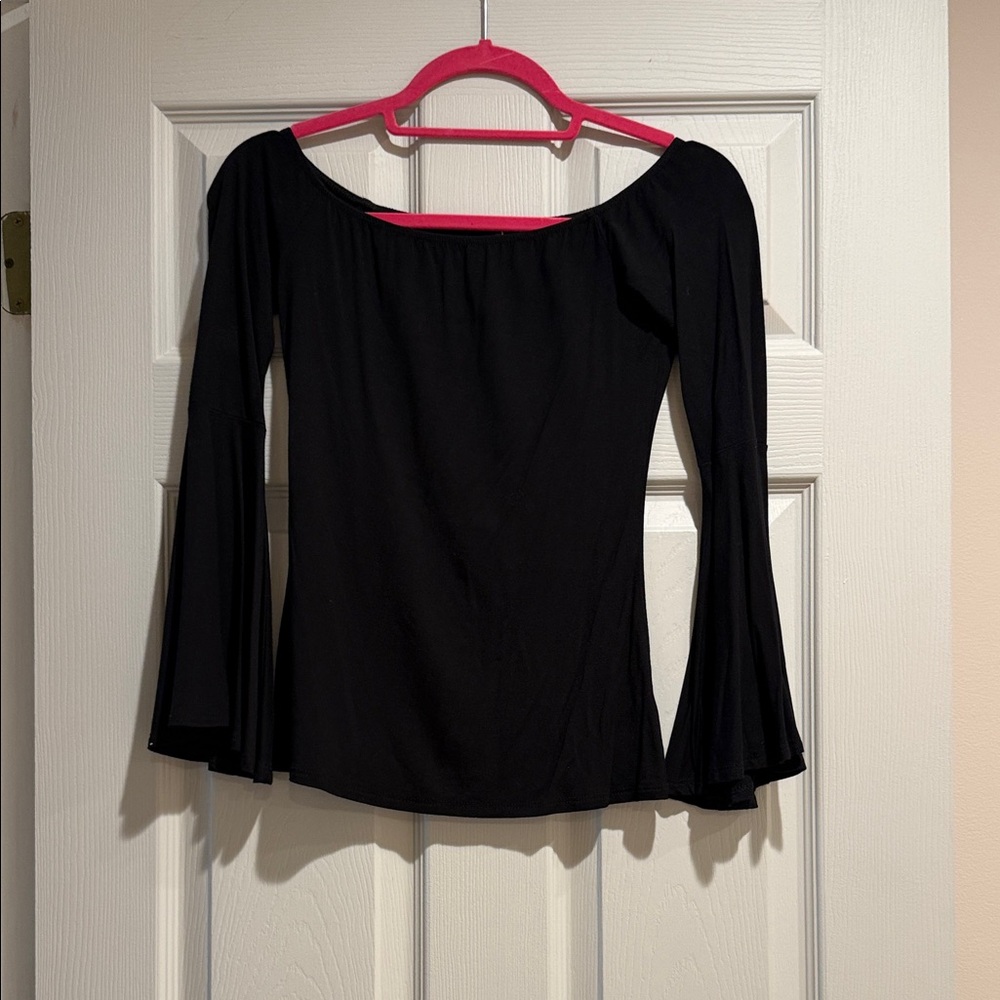 Lulu's Black Bell Sleeve Blouse